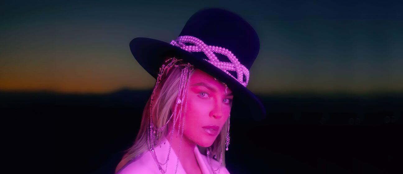 6884018290d383830d557696-